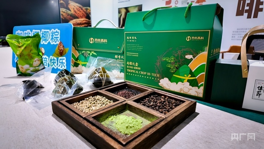新澳门2025年资料版本,1岁多宝宝疑被大人亲吻后失明,机构预测与落实方法揭秘_纪念版V4.51